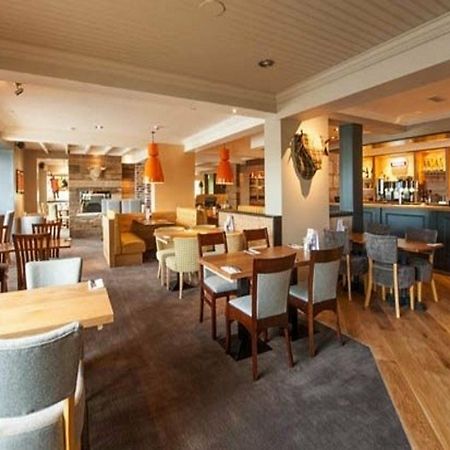 Premier Inn Evesham Bagian luar foto