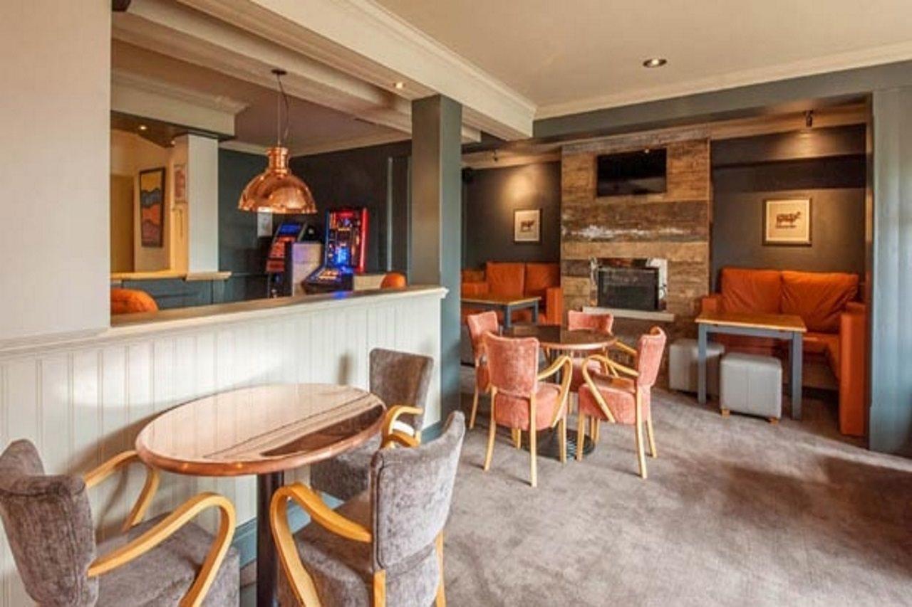 Premier Inn Evesham Bagian luar foto